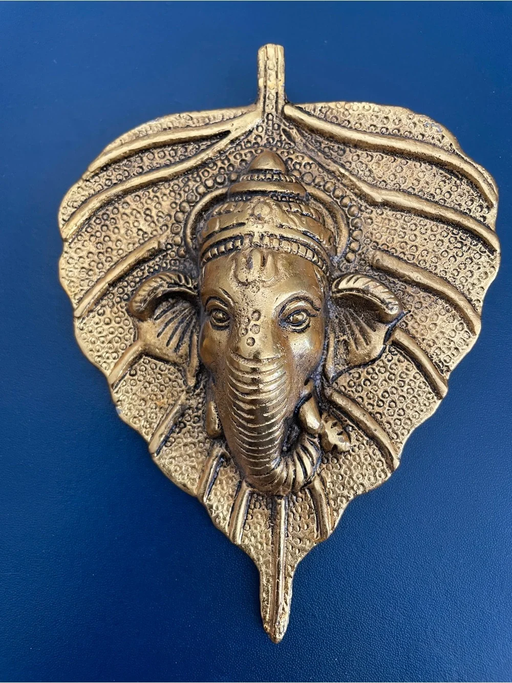 Ganesha Leaf Wall Decor